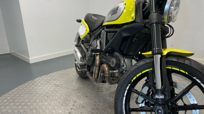 Ducati Scrambler Flat Track Pro (MY16)
